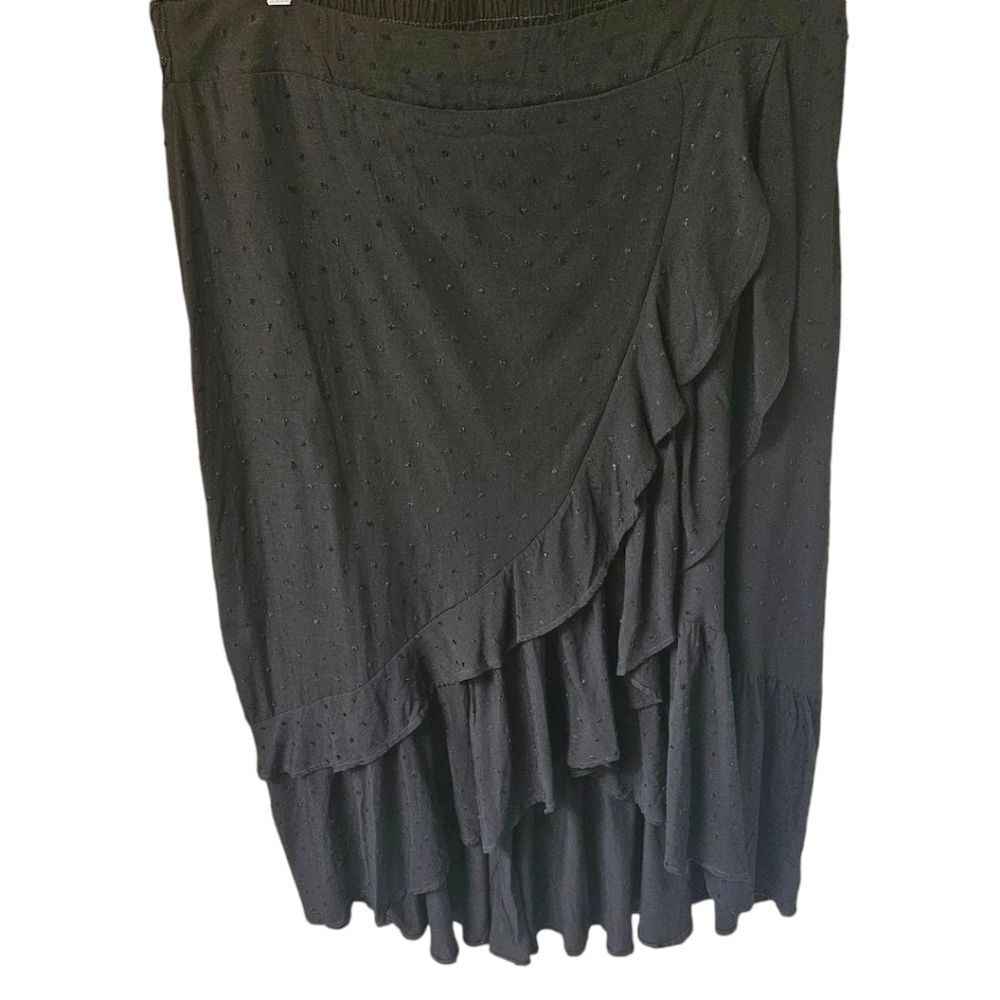 TORRID MAXI SWISS DOT Ruffle Hi-Lo Skirt Deep Black Plus Size 2 - Picture 2 of 16
